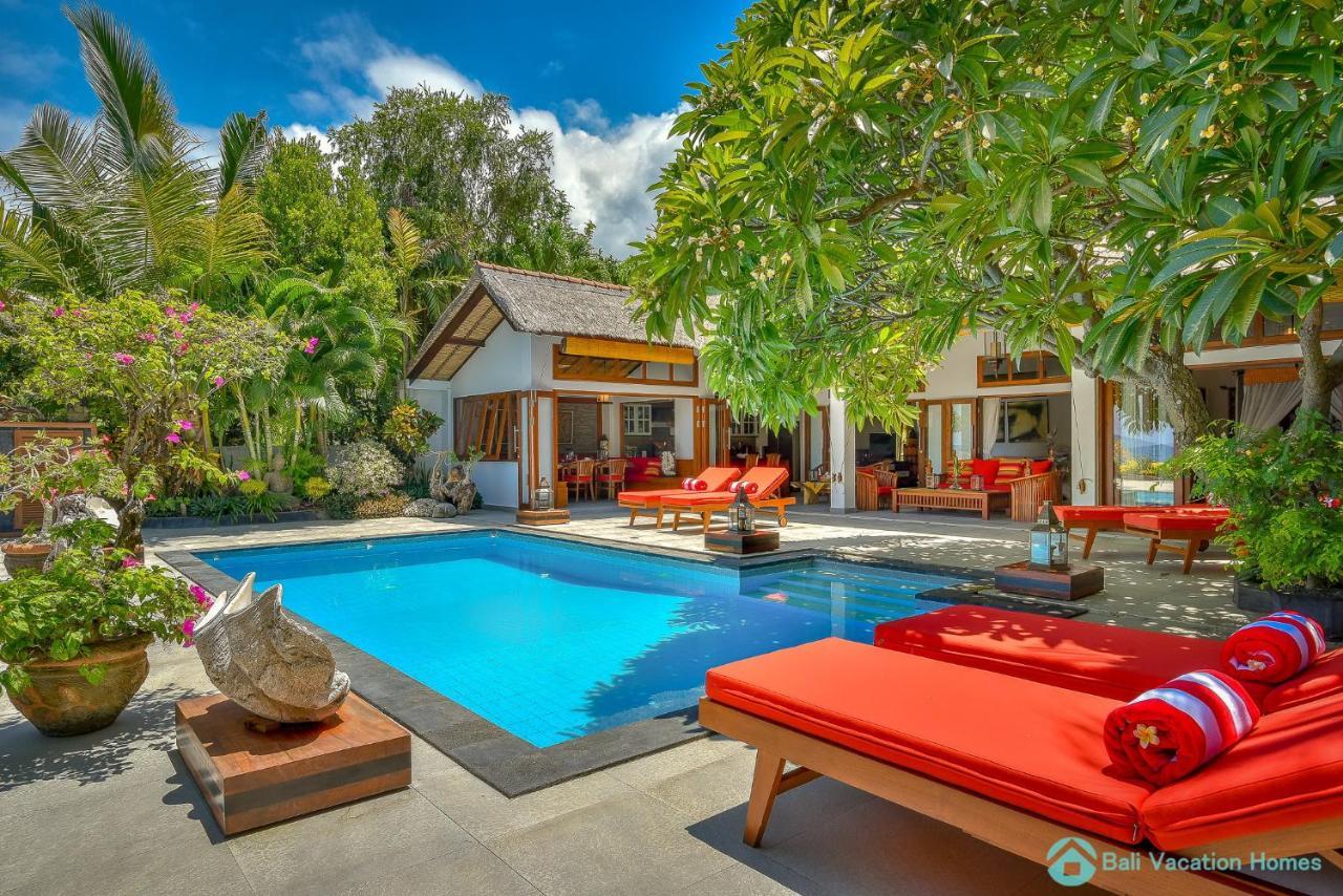 Villa Kamboja - Intimate Luxury Lovina Beach Villa Banjar  Luaran gambar